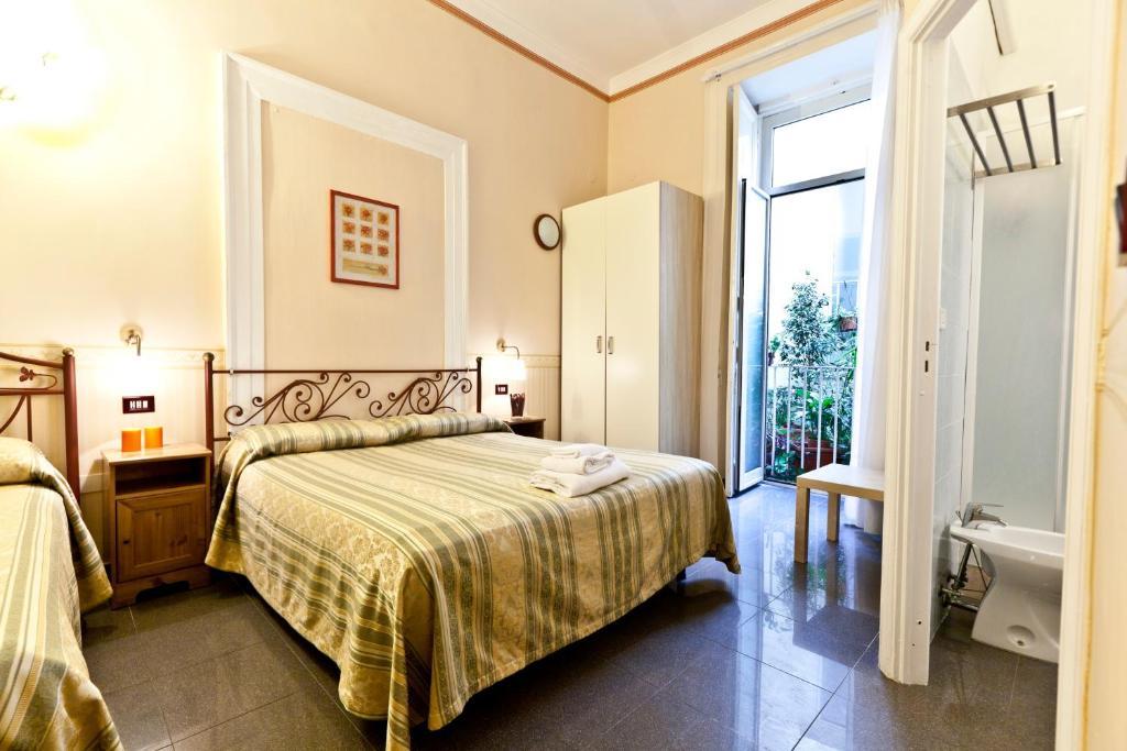 B&B MediΝάπολη Δωμάτιο φωτογραφία