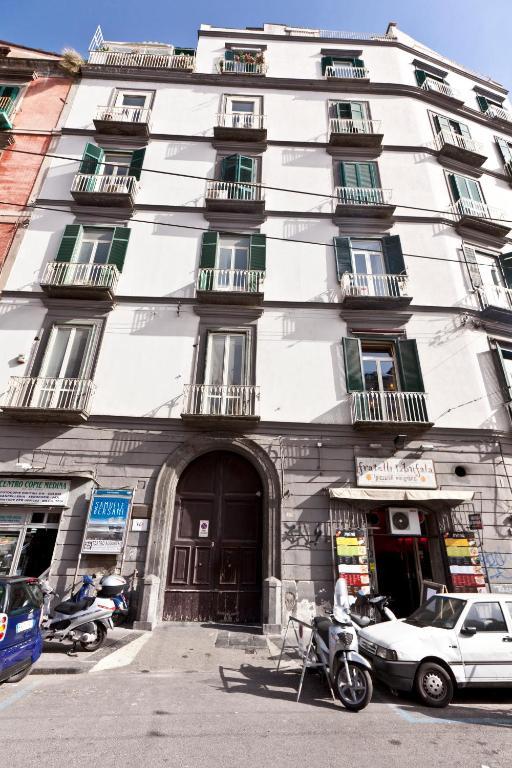 B&B MediΝάπολη Εξωτερικό φωτογραφία